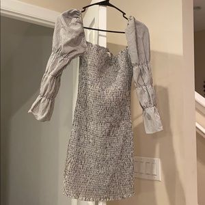 Scrunch dress off the shoulder